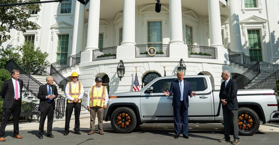 Donald Trump presentó la pickup Lordstown en la Casa Blanca